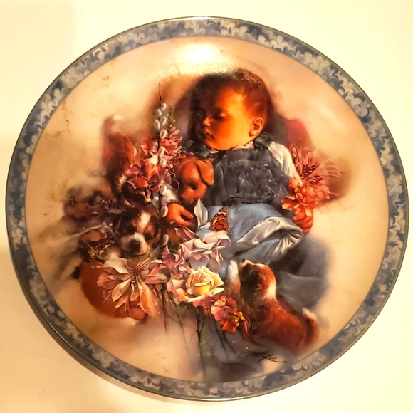 VTG "Puppy Dog Tails"